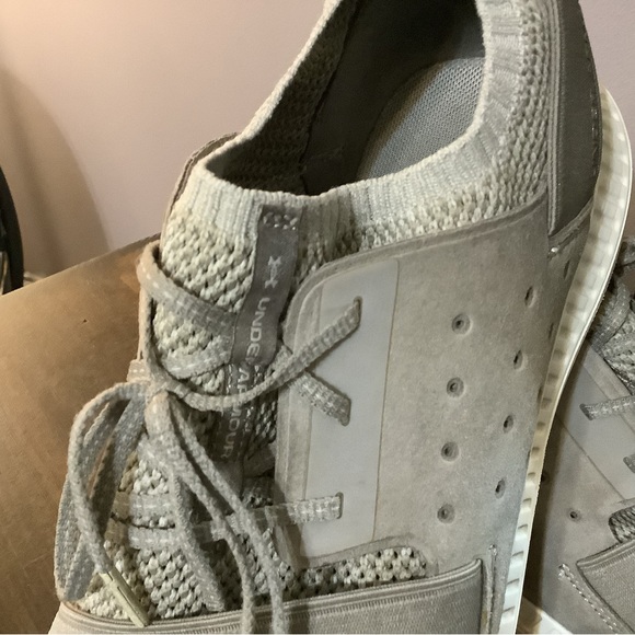 Under armor - Picture 2 of 3